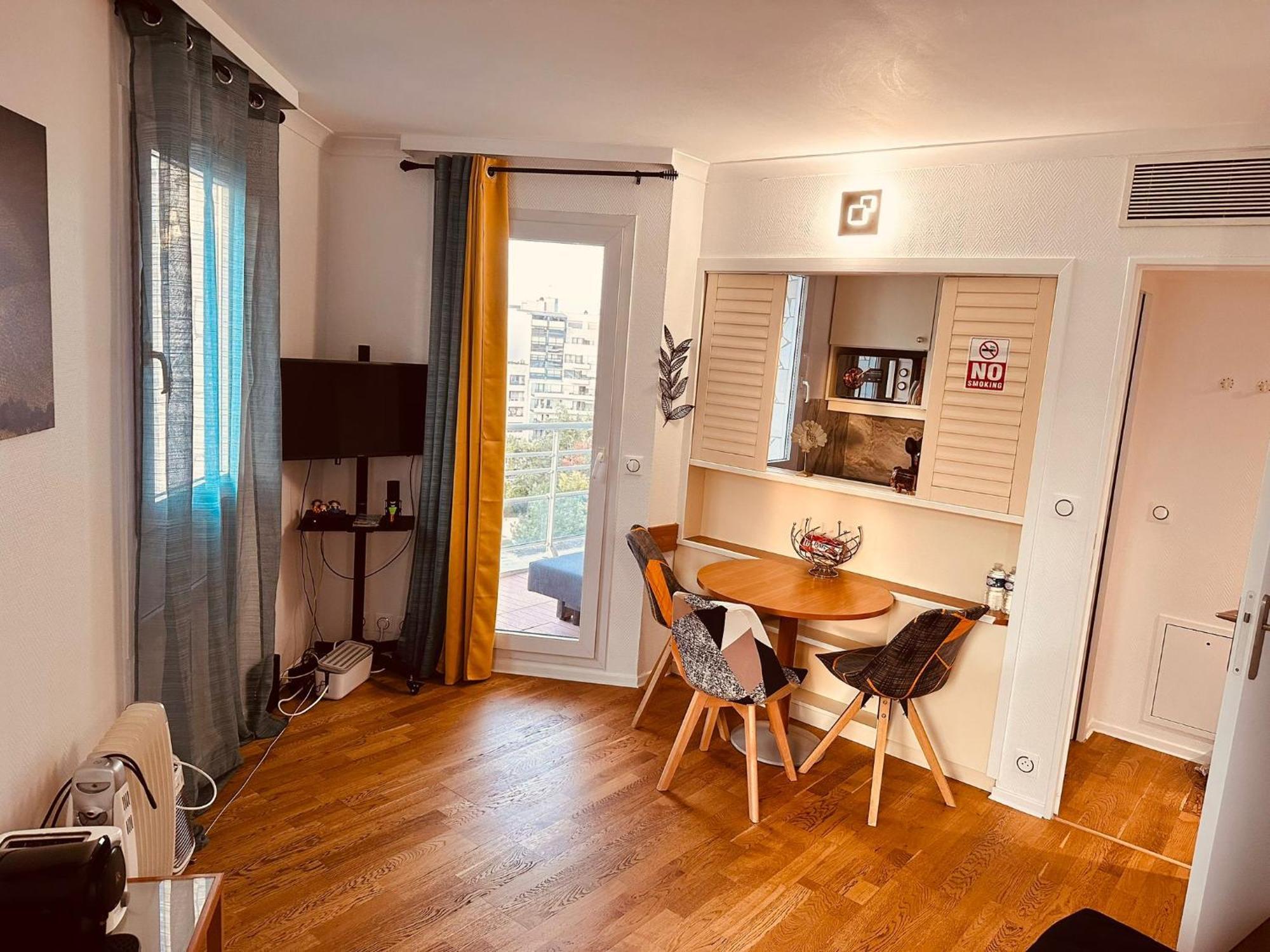 Ryan Homes - In Aparthotel - La Defense Курбьовоа Екстериор снимка